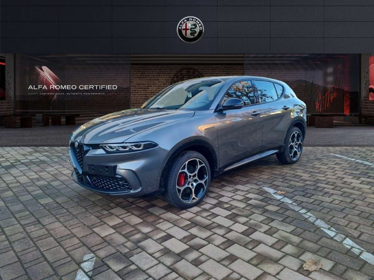 Alfa Romeo Tonale MY24 PLUG-IN VELOCE