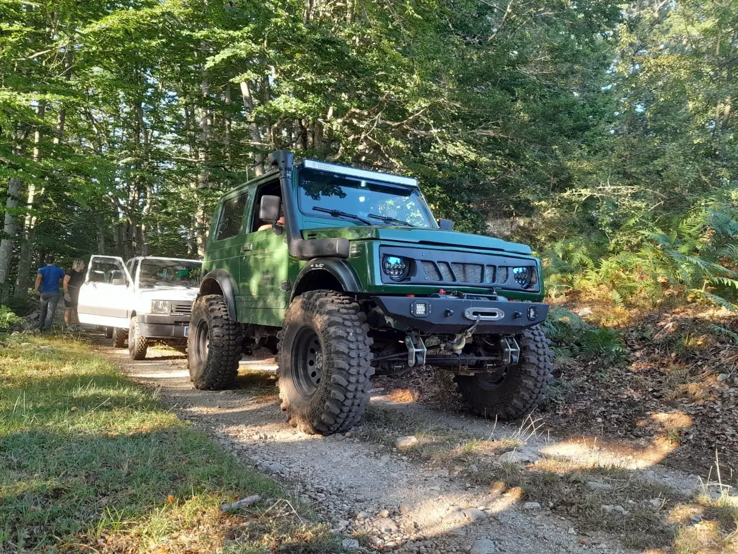 Suzuki SJ Samurai off road - 1