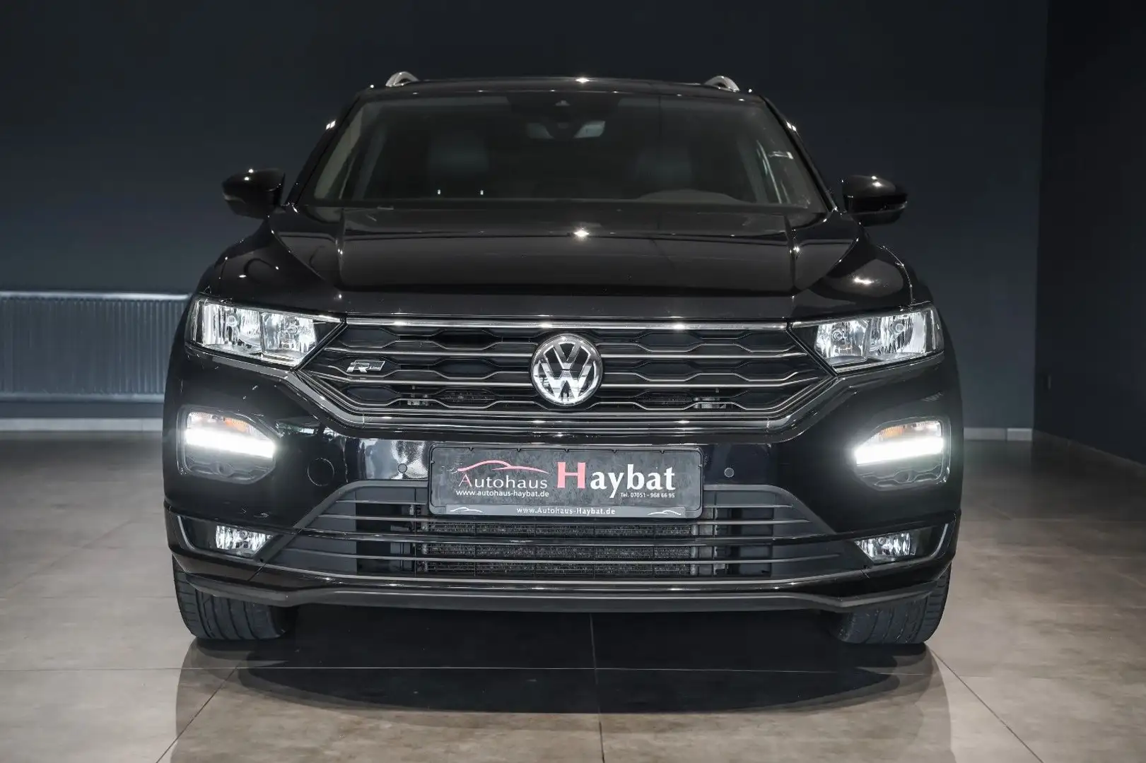 Volkswagen T-Roc R-Line - ACC - Pano- Apple Schwarz - 2