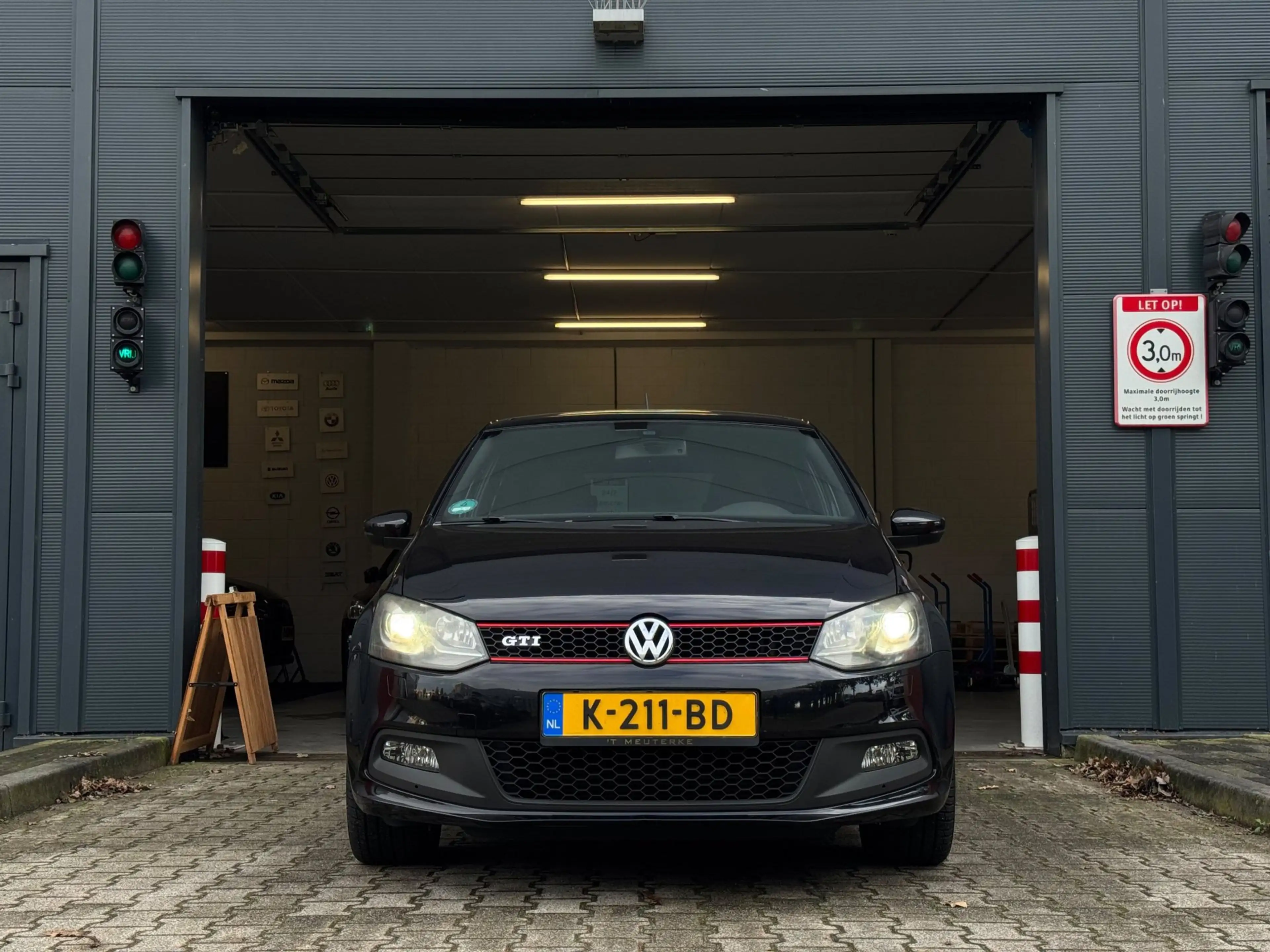 Volkswagen Polo GTI 1.4 TSI / PANO / XENON / STOELVERW. / CRUISE / CLI — photo 14