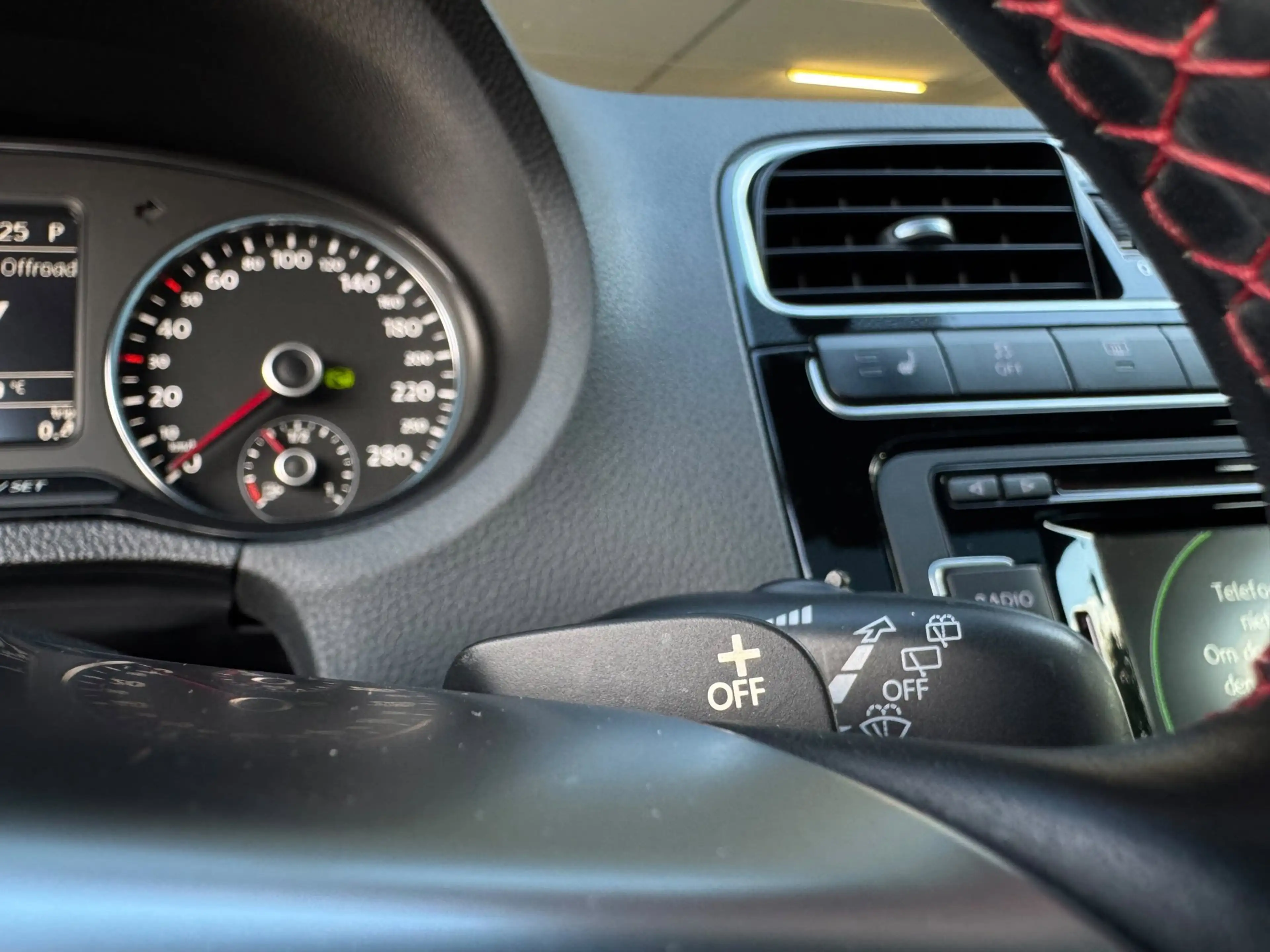 Volkswagen Polo GTI 1.4 TSI / PANO / XENON / STOELVERW. / CRUISE / CLI — photo 40