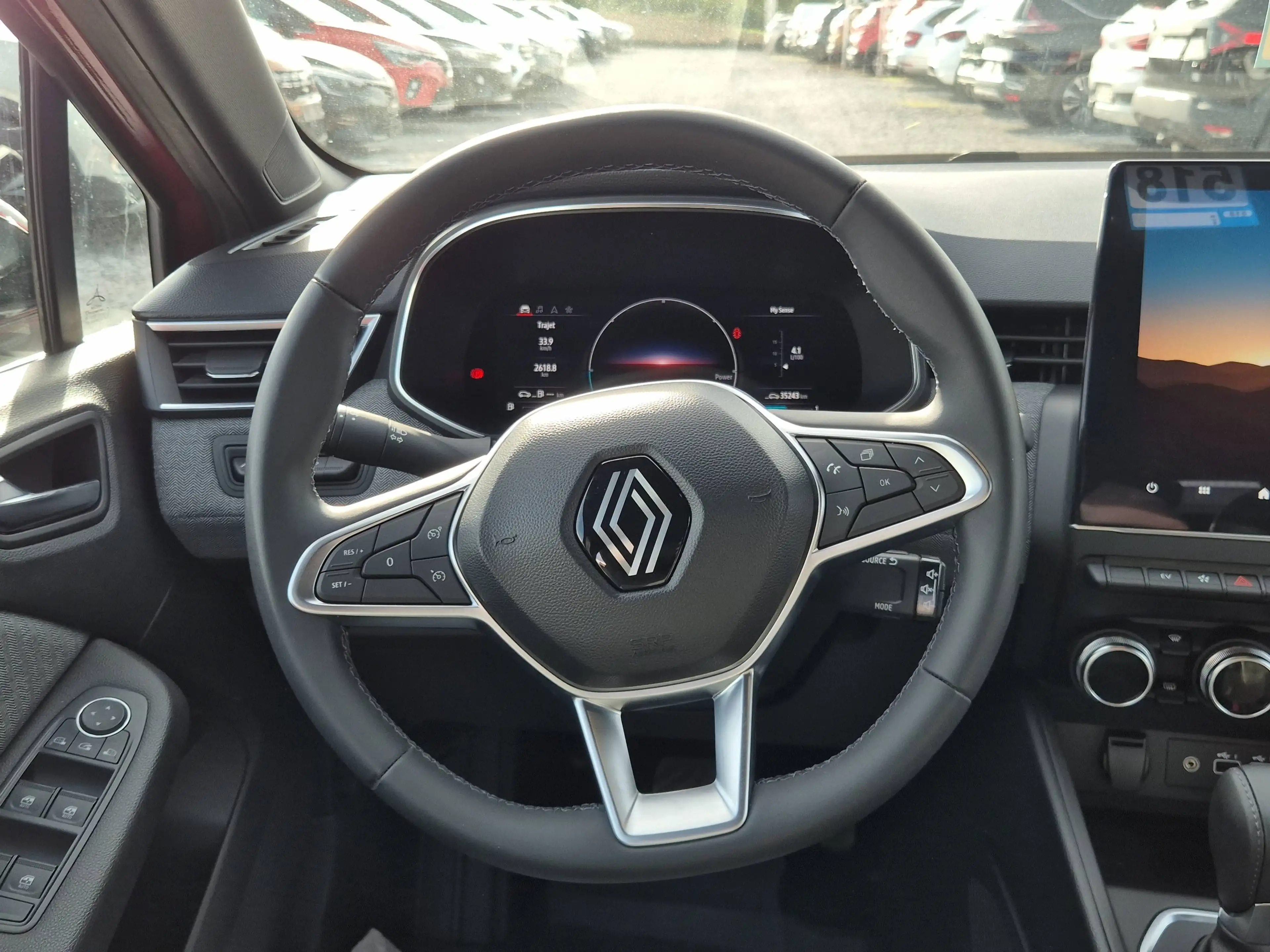 Renault Clio Clio Hybrid 1.6i E-TECH Techno — photo 7