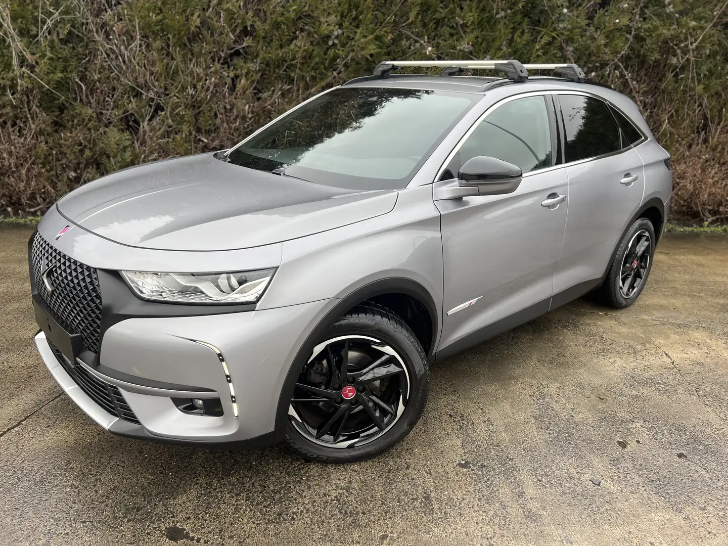 DS Automobiles DS 7 Crossback DS 7 CROSSBACK 1.5 BlueHDi PerformanceLine (EU6.3) Silber - 1