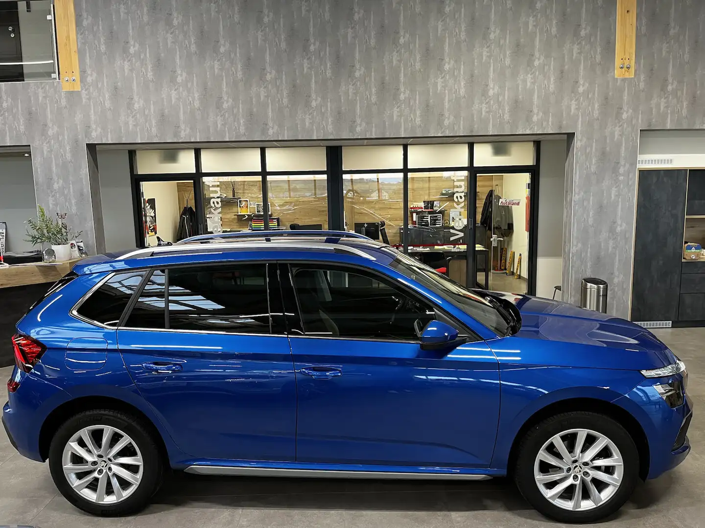 Skoda Kamiq 1,0 TSI Top Selection*5JG*Kamera*KESSY* Bleu - 2