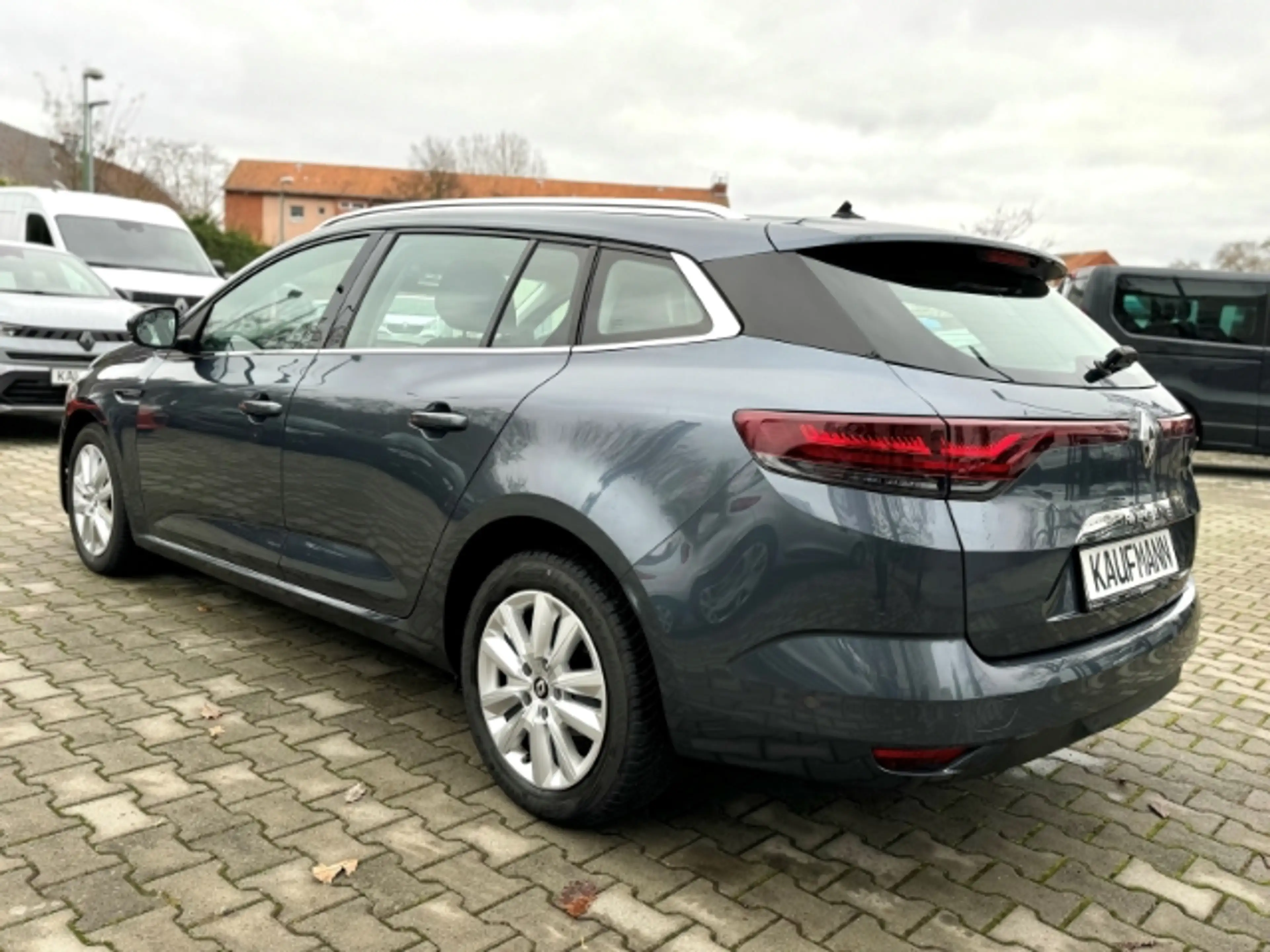 Renault Megane Grandt Intens 1.5 BLUE dCi Winter Paket+Allwetter — photo 8