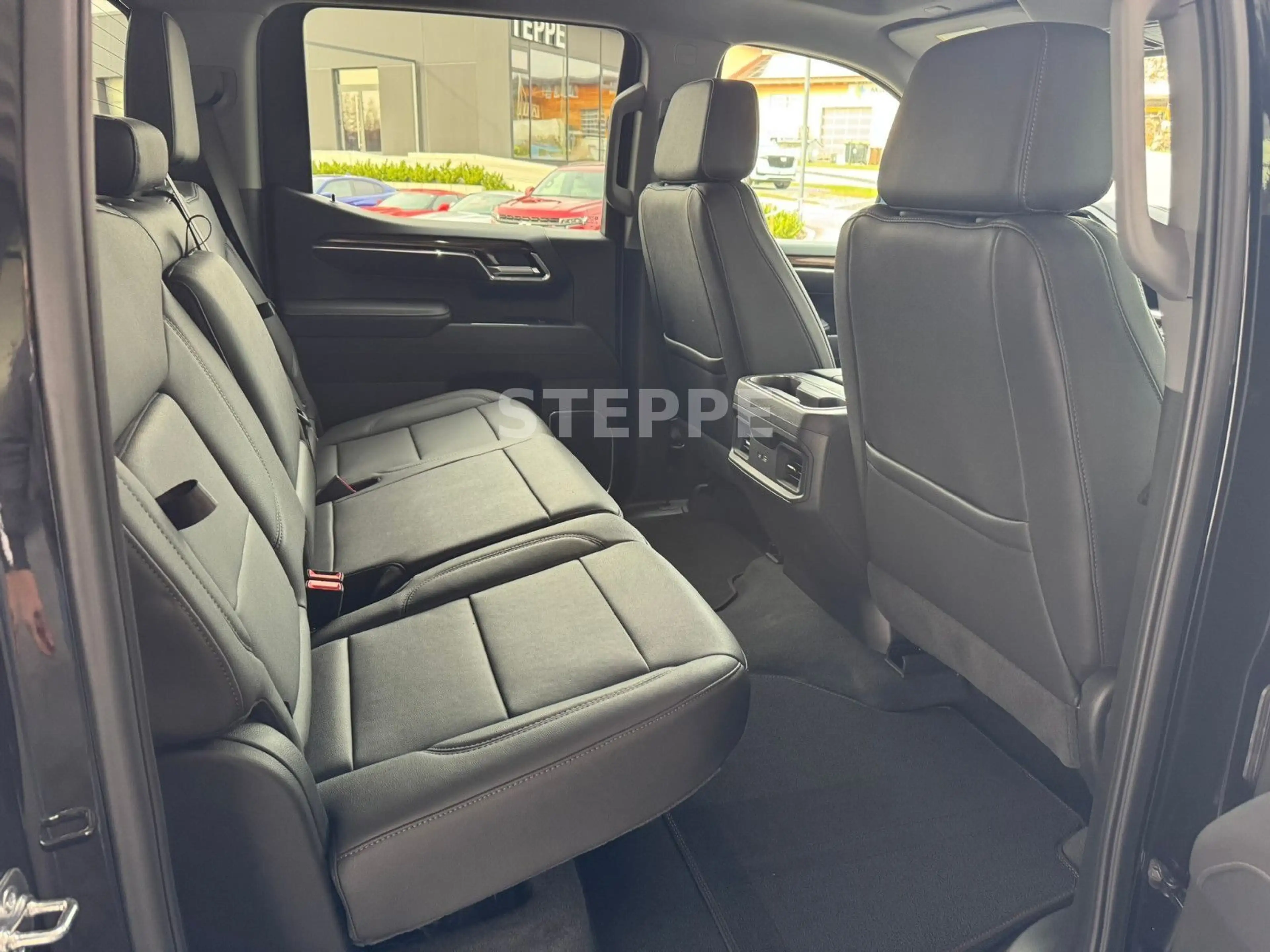 Chevrolet Silverado 2026 Silverado LT Trail Boss 6,2V8 Crew Cab. AHK — photo 11