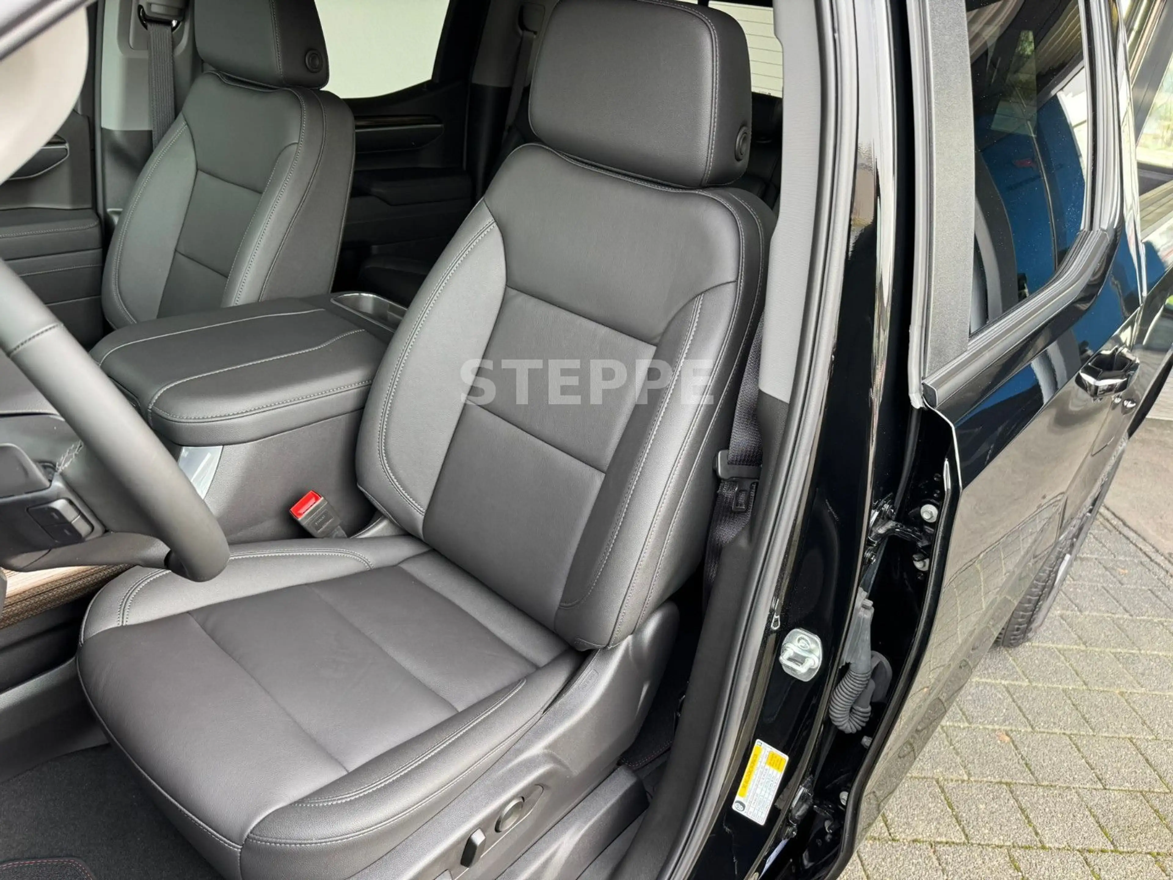 Chevrolet Silverado 2026 Silverado LT Trail Boss 6,2V8 Crew Cab. AHK — photo 8