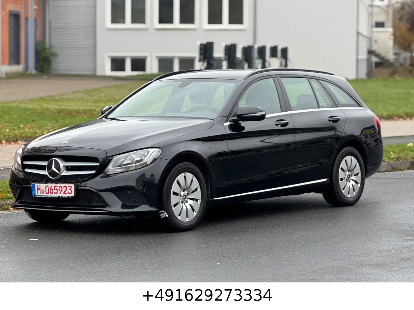 Mercedes-Benz C 200 C T-Modell 1 Hand/NAVI/PDC/Disttronic Schwarz - 1