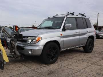 Pajero Pinin 5-Türer 2.0 GDI Motion Plus Schneeschieber