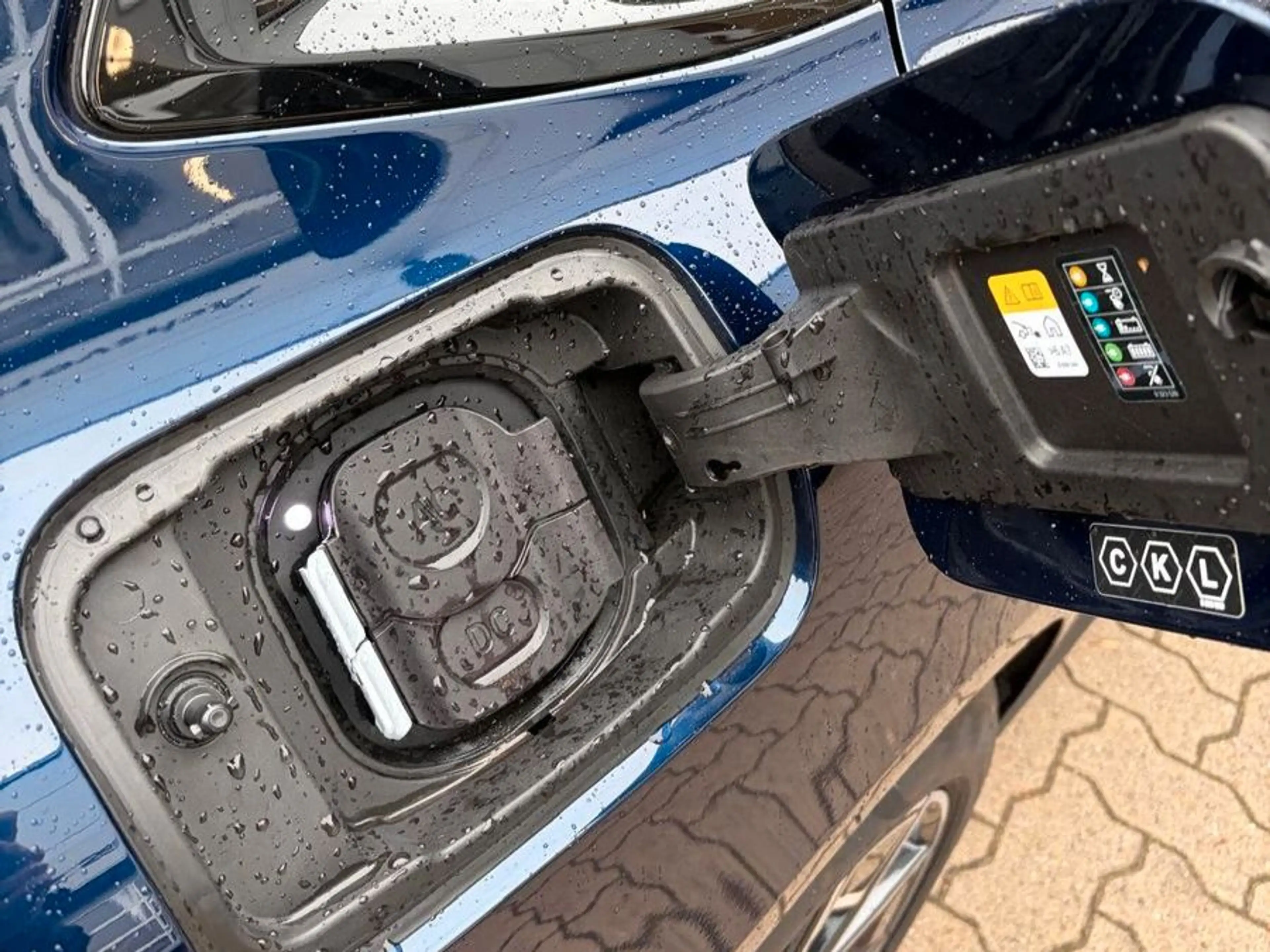BMW i4 Gran Coupe M50 + HUD + Nav + Kamera — photo 12