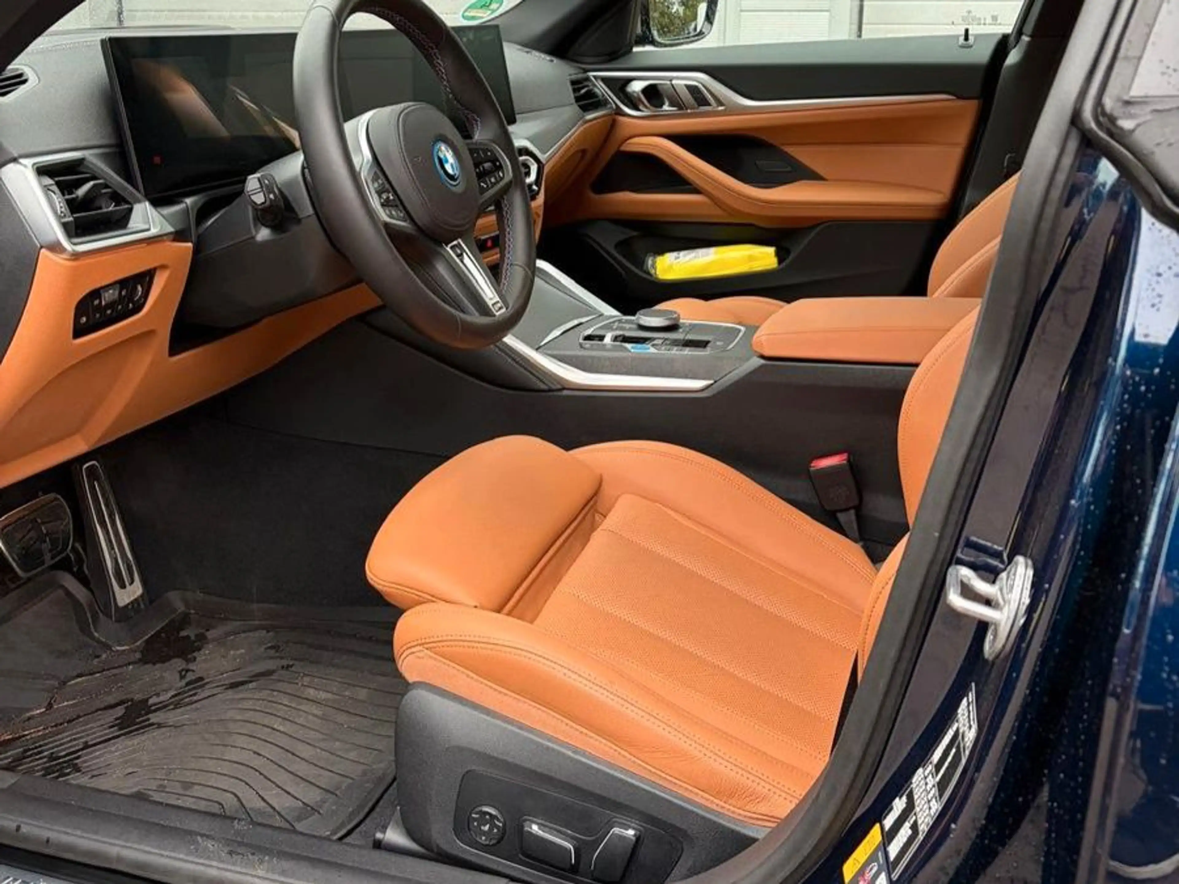 BMW i4 Gran Coupe M50 + HUD + Nav + Kamera — photo 15