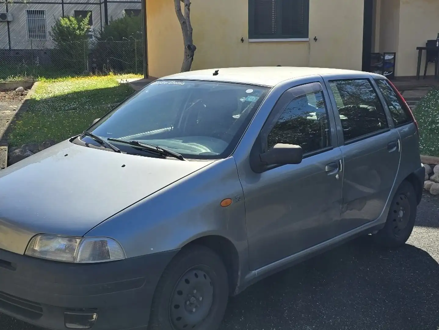 Fiat Punto 5p 1.2 SX 75cv - 1