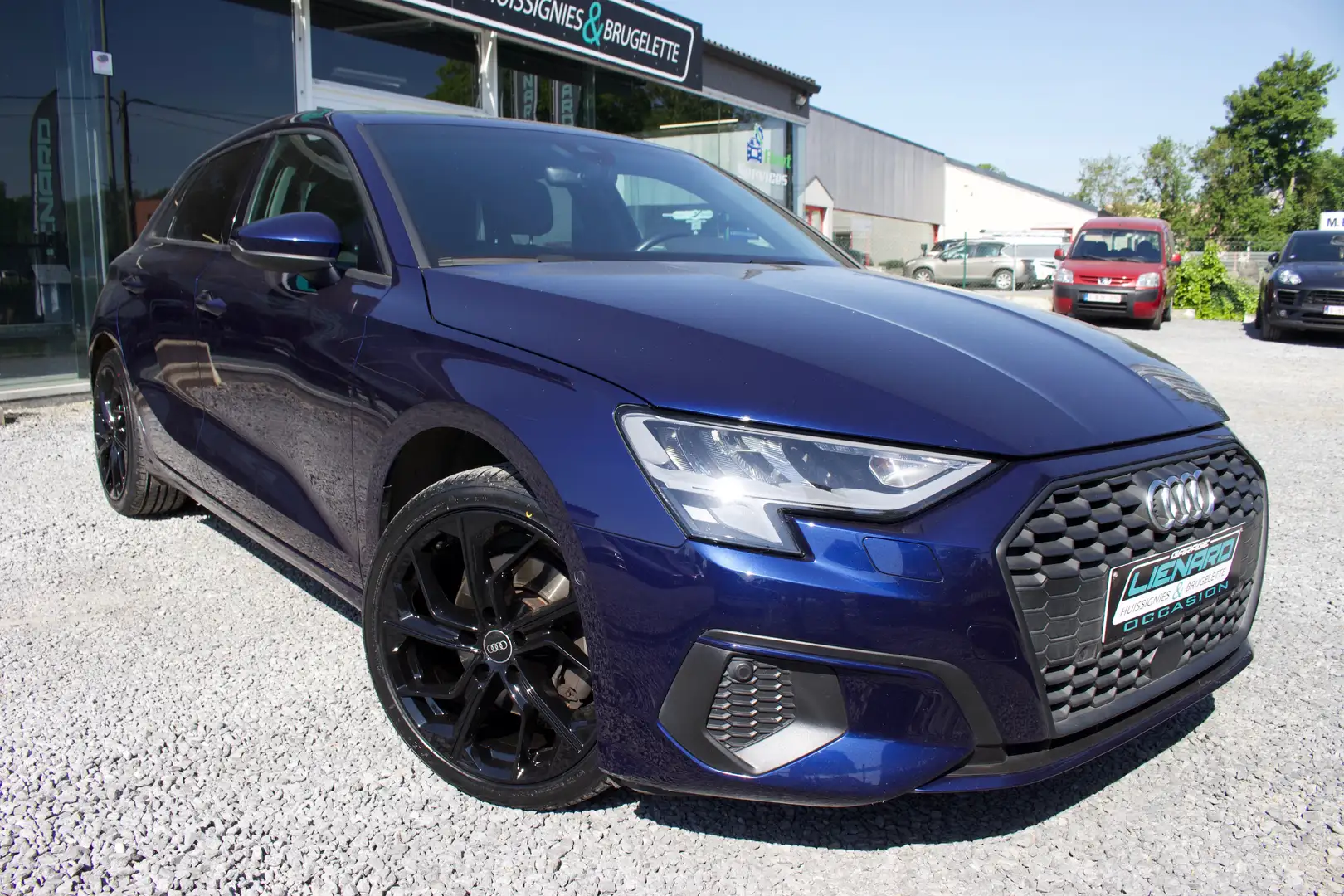 Audi A3 Sportback 30 TFSI*CUIR*CARPLAY*GPS*CRUISE*GARANTIE Bleu - 2
