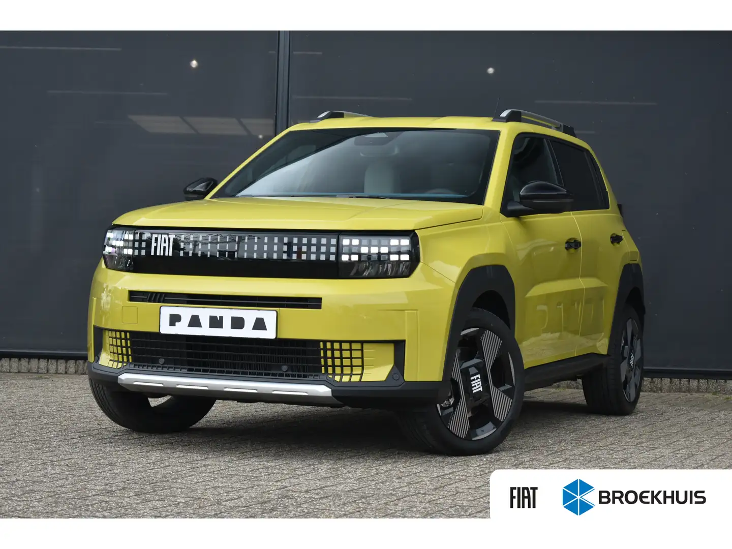 Fiat Grande Panda La Prima 11 kW 44 kWh DEMO-DEAL! | Achteruitrijcam Geel - 1