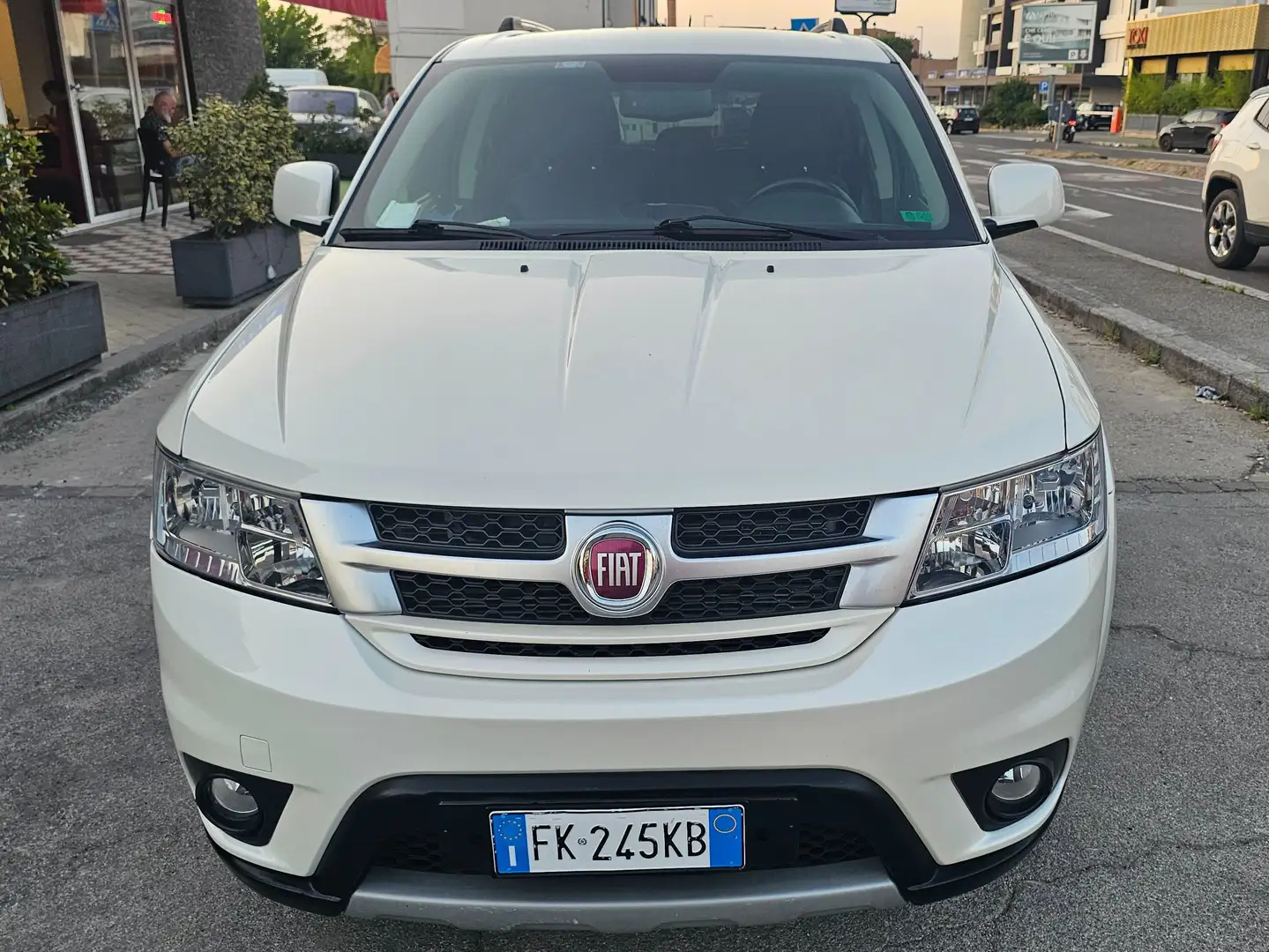 Fiat Freemont Freemont 2.0 mjt 16v Lounge 4x4 170cv auto bijela - 1