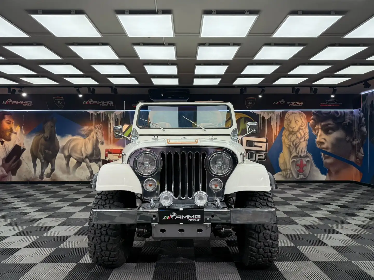 Jeep CJ-7 5.0 Laredo Blanc - 2
