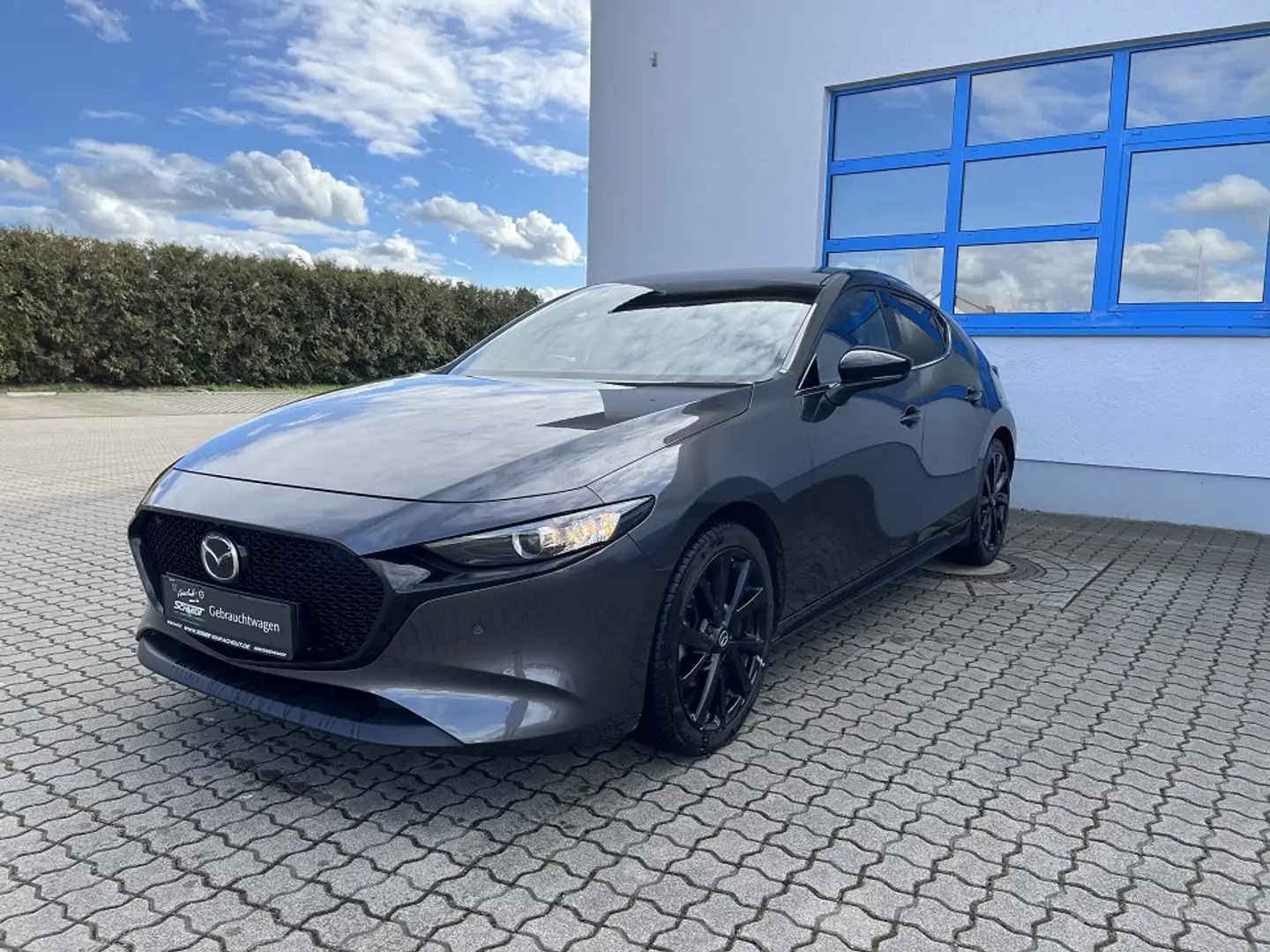 Mazda 3 SKYACTIV-X 2.0 M Hybrid - 2