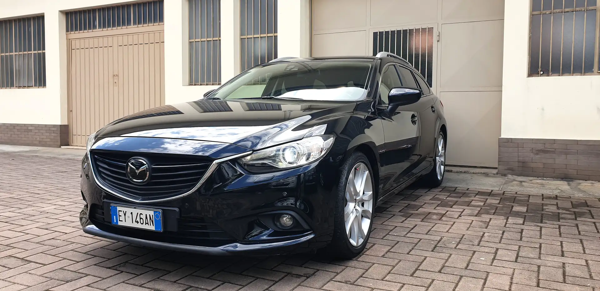 Mazda 6 Wagon 2.2 Exceed 175cv 6at Černá - 1