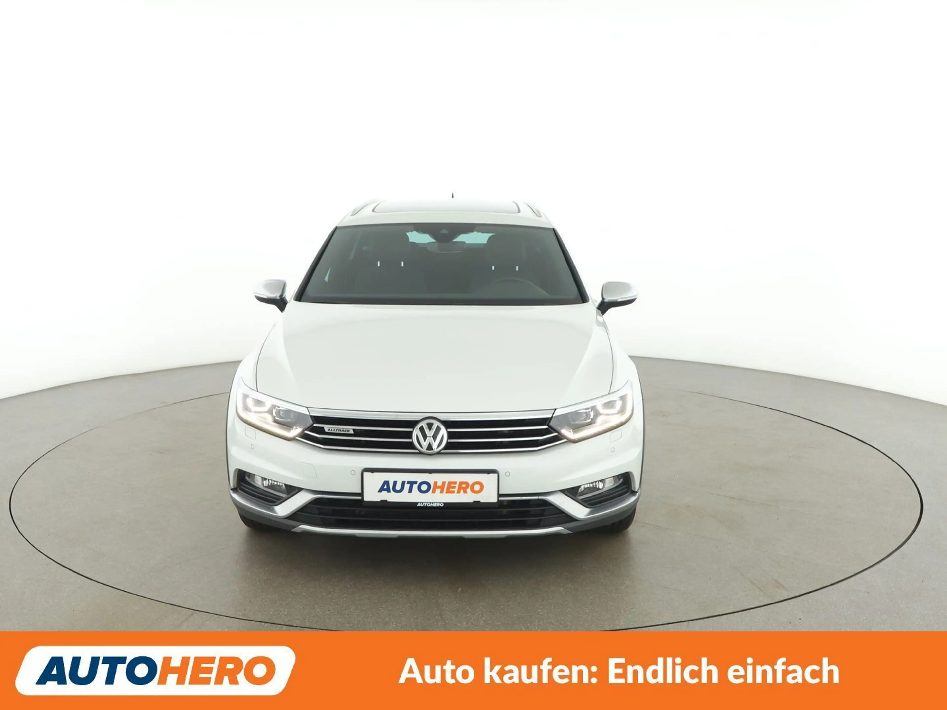 Volkswagen Passat Alltrack 2.0 TDI 4Motion BlueMotion Tech — photo 9