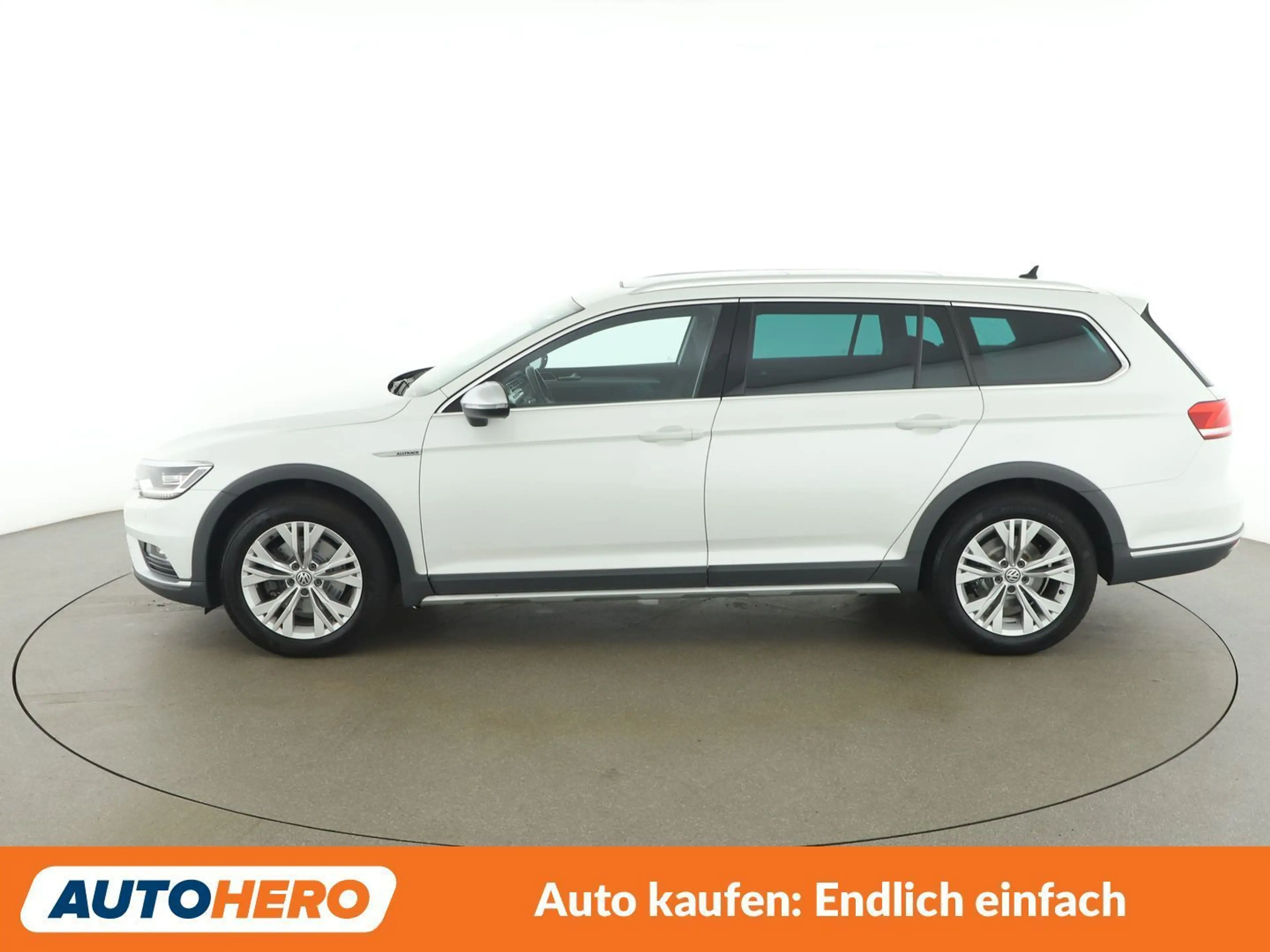 Volkswagen Passat Alltrack 2.0 TDI 4Motion BlueMotion Tech — photo 3
