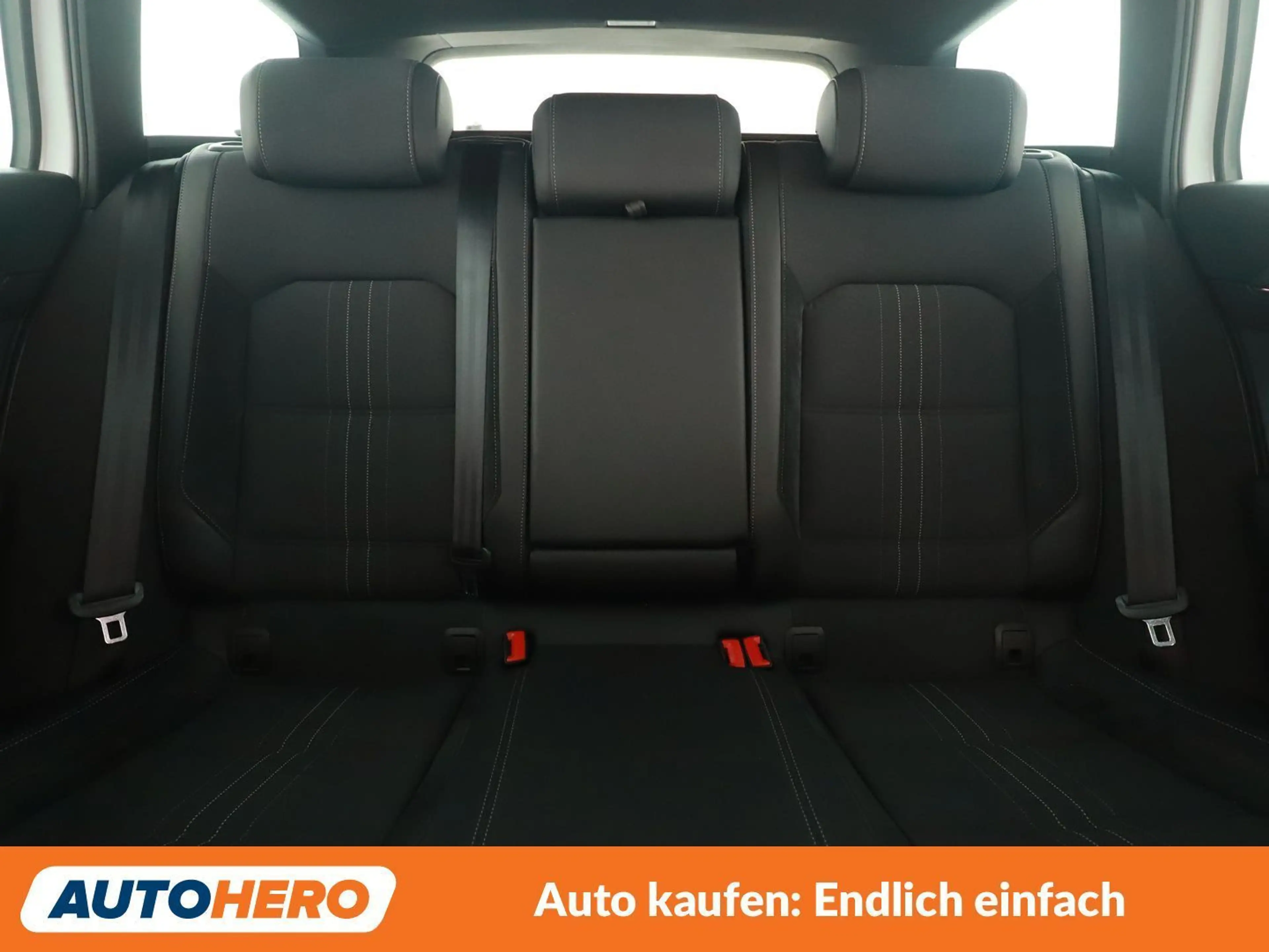 Volkswagen Passat Alltrack 2.0 TDI 4Motion BlueMotion Tech — photo 15