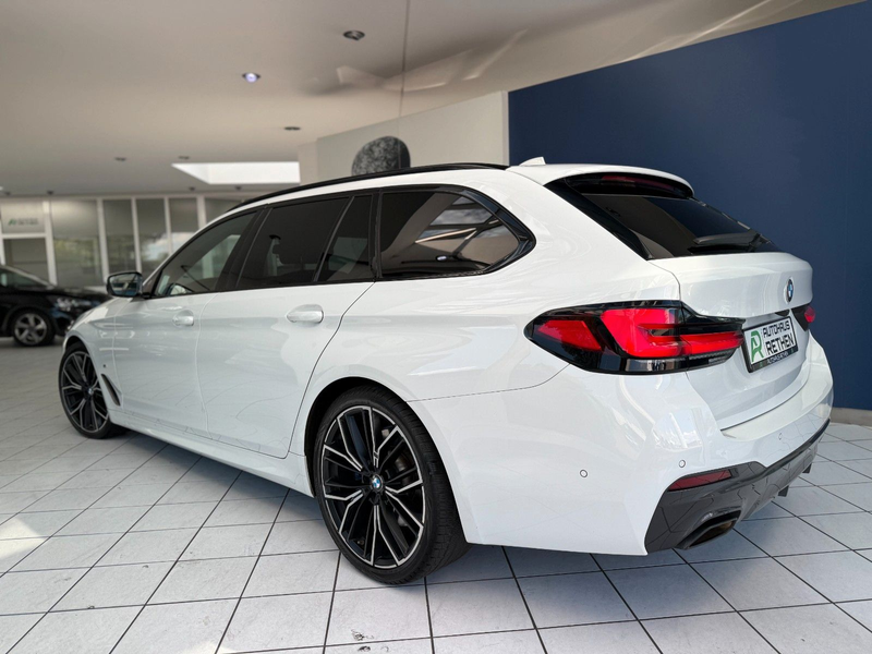 BMW 540 i xDrive M Sport*HUD*Softlclose*LCI*B&W*PANO — photo 6