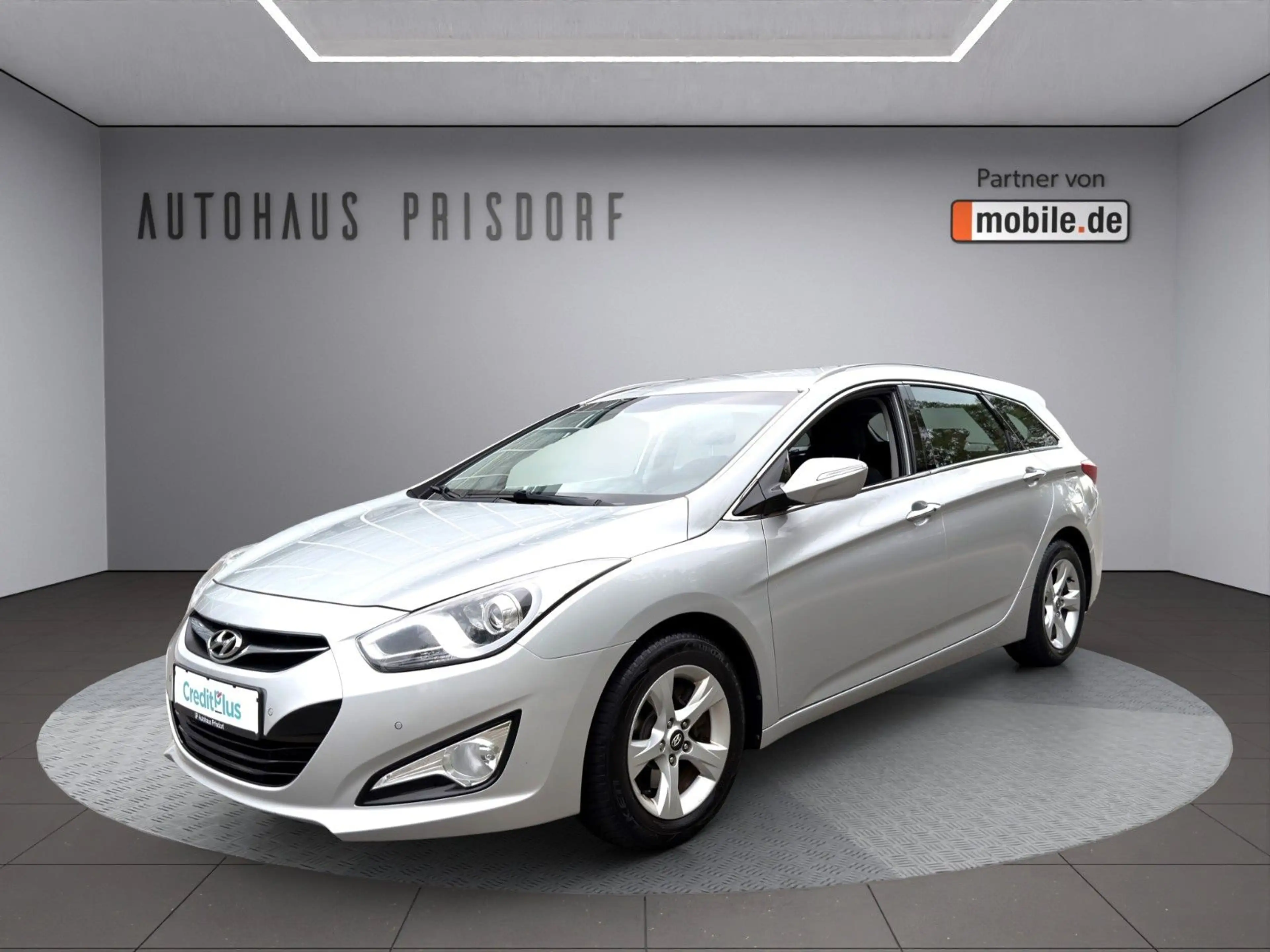 Hyundai i40 1.6  SHZ/PDC/Klima/Tempomat