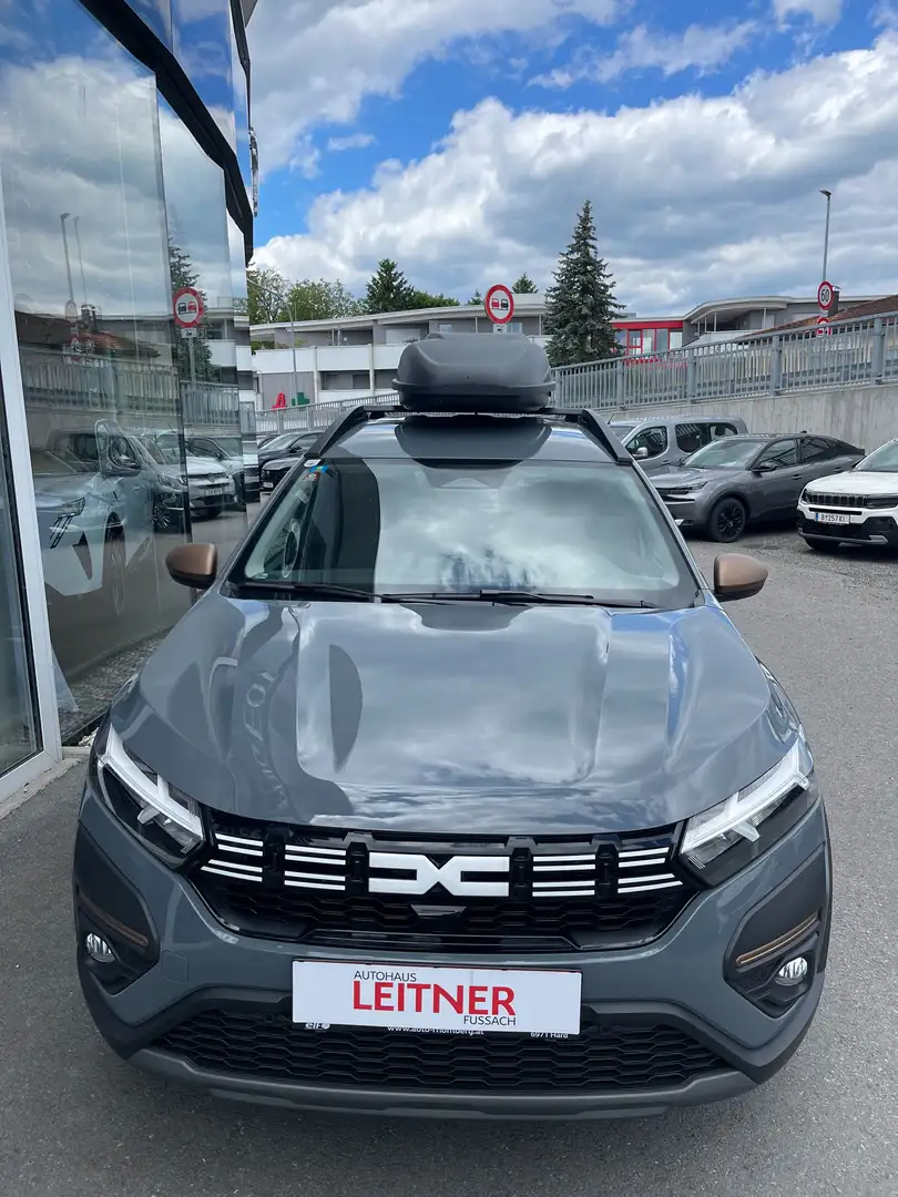 Dacia Jogger Extreme+ Grau - 1