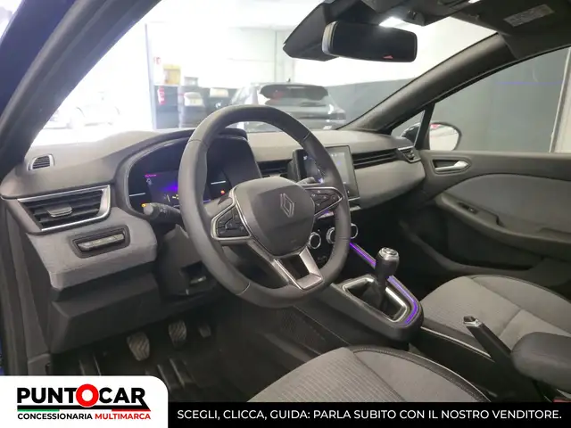 Renault Clio view 7