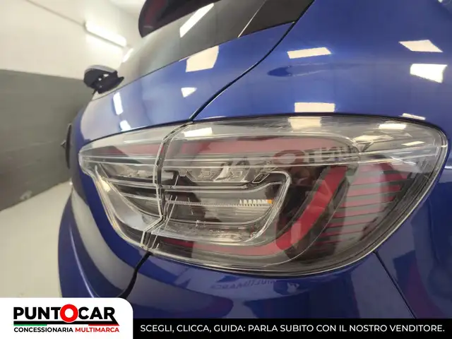 Renault Clio view 9