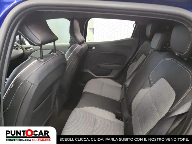 Renault Clio view 6