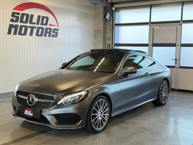 Mercedes-Benz C 300 AMG-Paket/Panorama/ACC/Spurhalte/Totwinkel/LED