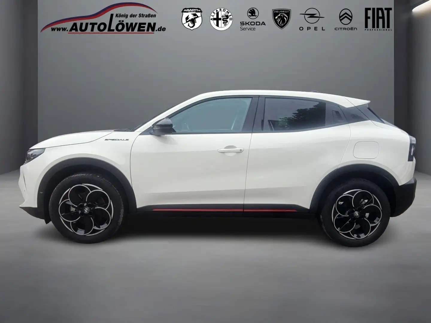 Alfa Romeo Junior 1.2 VGT Mild Hybrid Speciale Weiß - 2