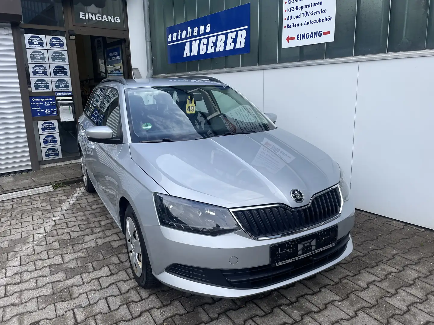 Skoda Fabia Kombi 1.4 TDI Ambition, Sitzheizung, Tempomat Silber - 1