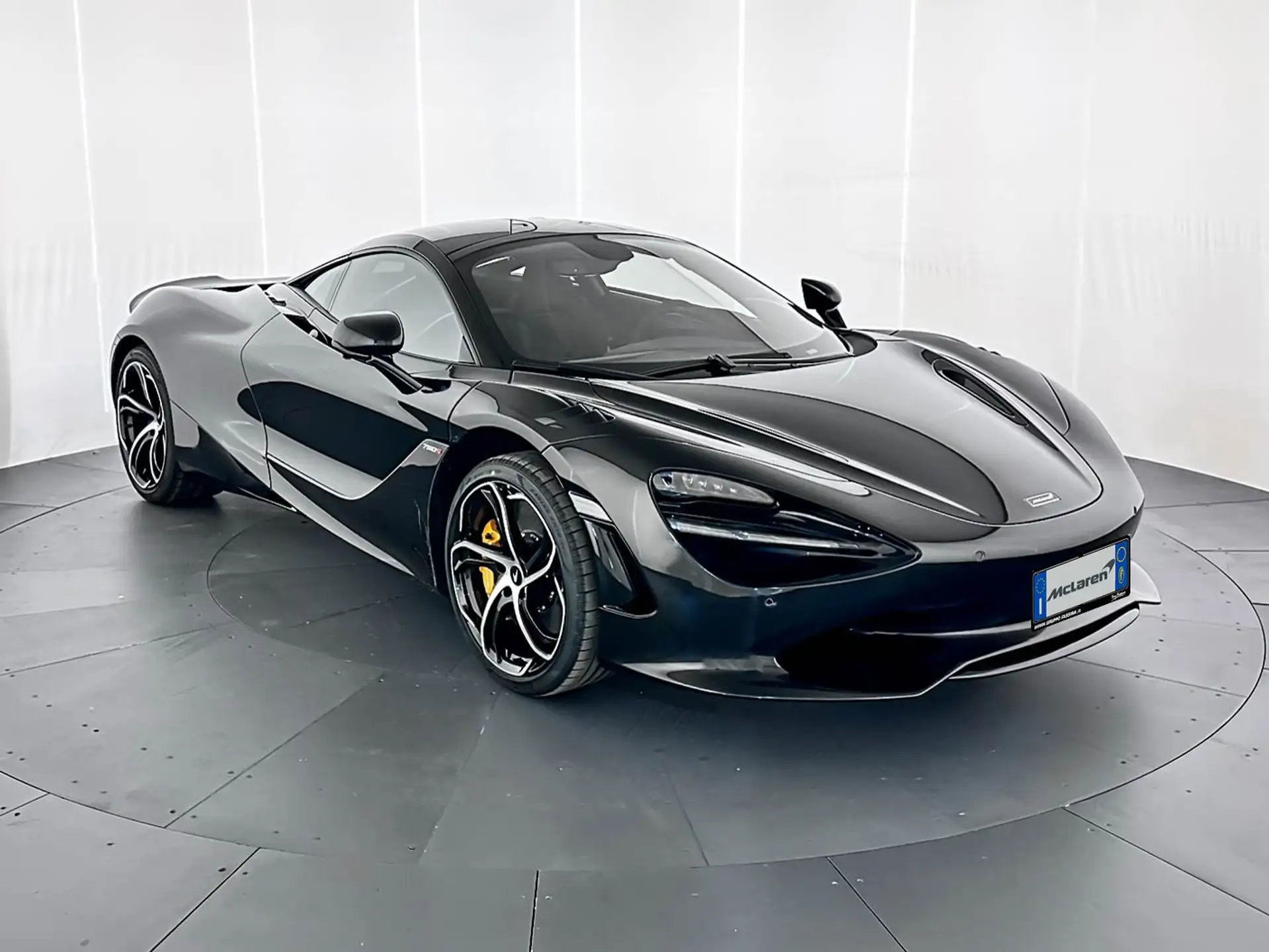맥라렌 750S 750 2026 검정 사진 1