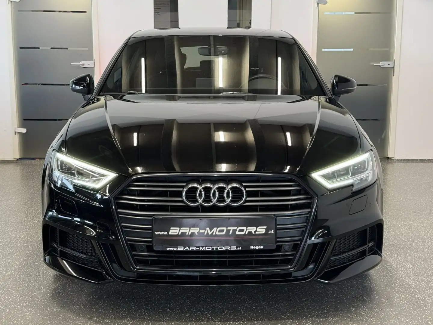 Audi A3 1.0 TFSI SB 30 TSFI design OPF *S-LINE*MATRIX*2-Z Schwarz - 2