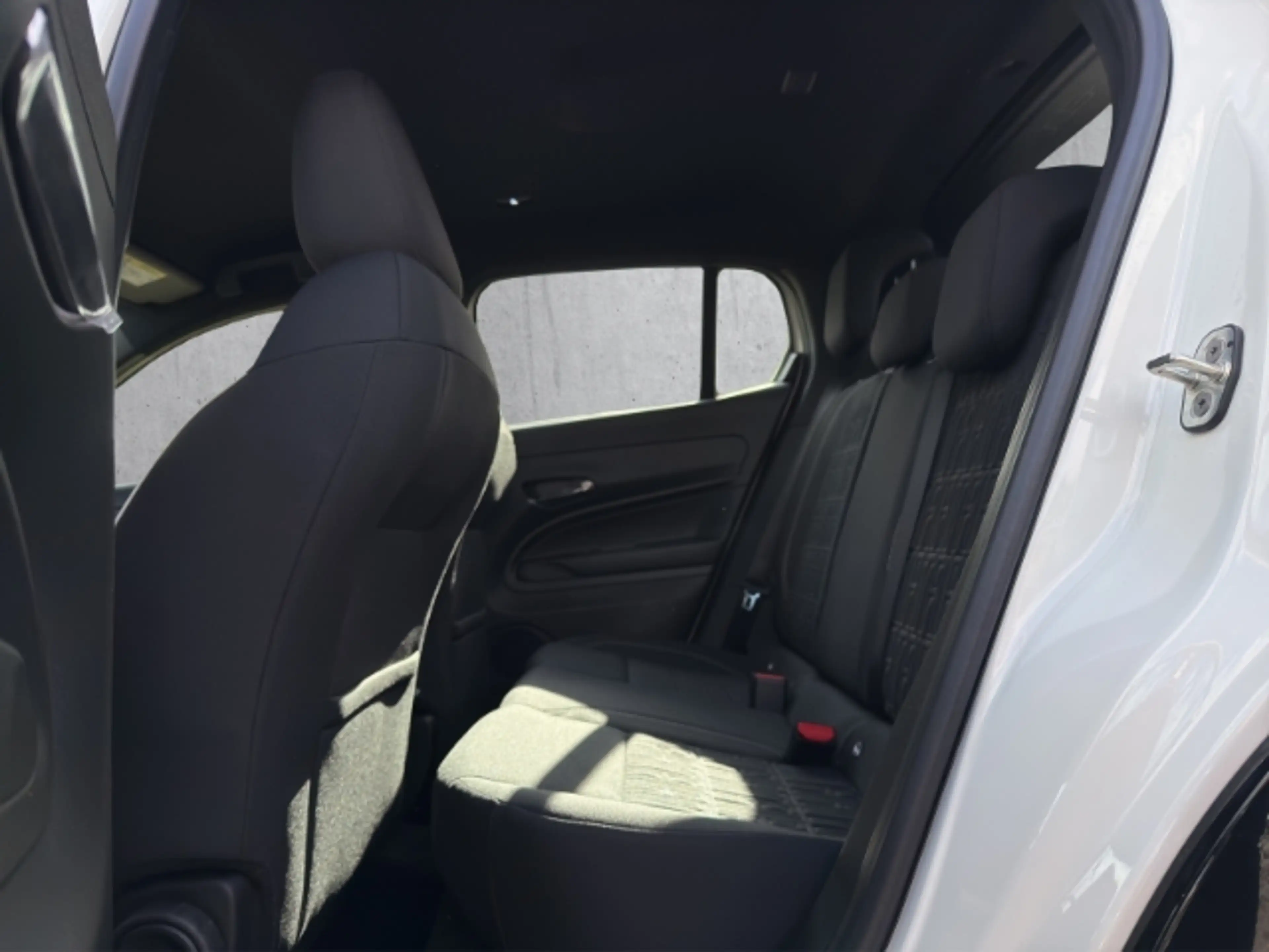 Fiat 600 Street/Bicolore/LED/PDC/Tempoamt/Apple&Android — photo 8