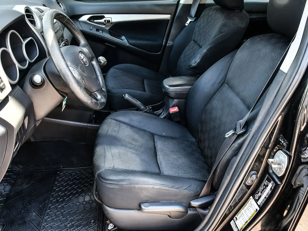 Toyota Matrix снимка Toyota Matrix