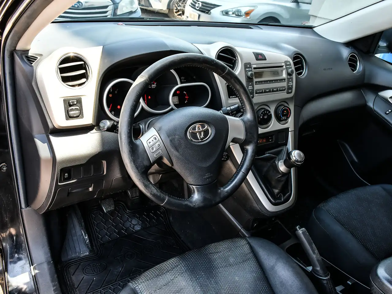 Toyota Matrix снимка Toyota Matrix