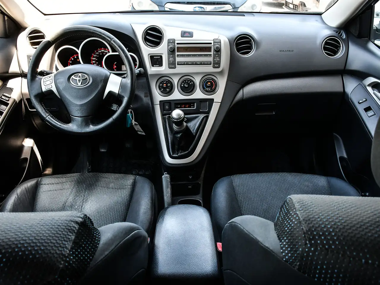 Toyota Matrix снимка Toyota Matrix