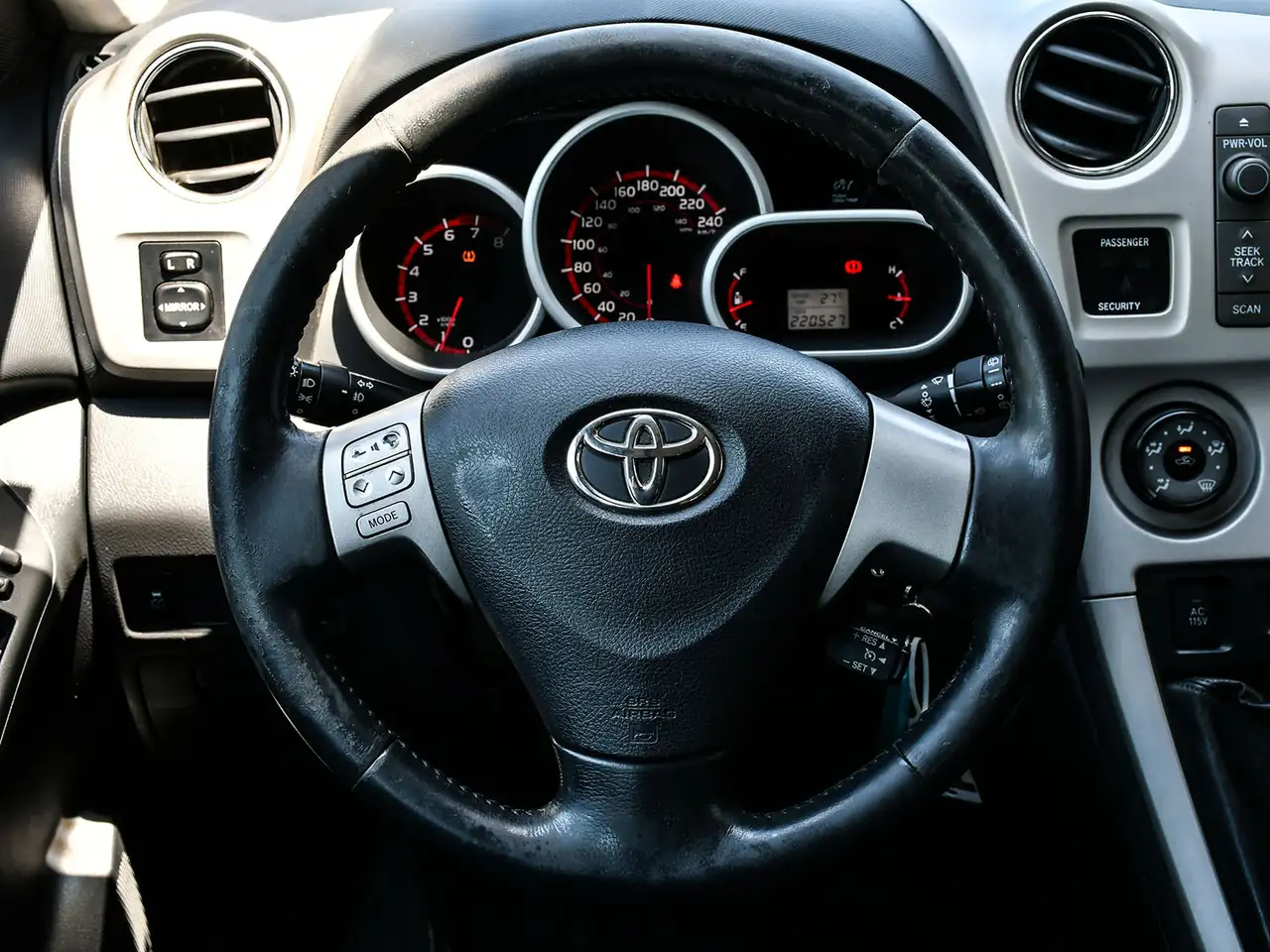 Toyota Matrix снимка Toyota Matrix