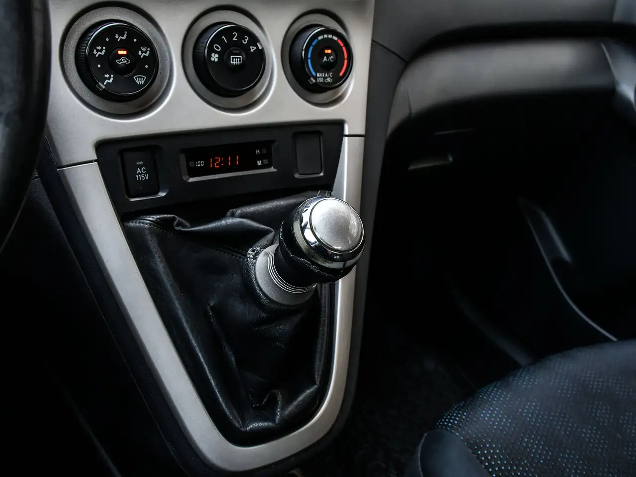 Toyota Matrix снимка Toyota Matrix