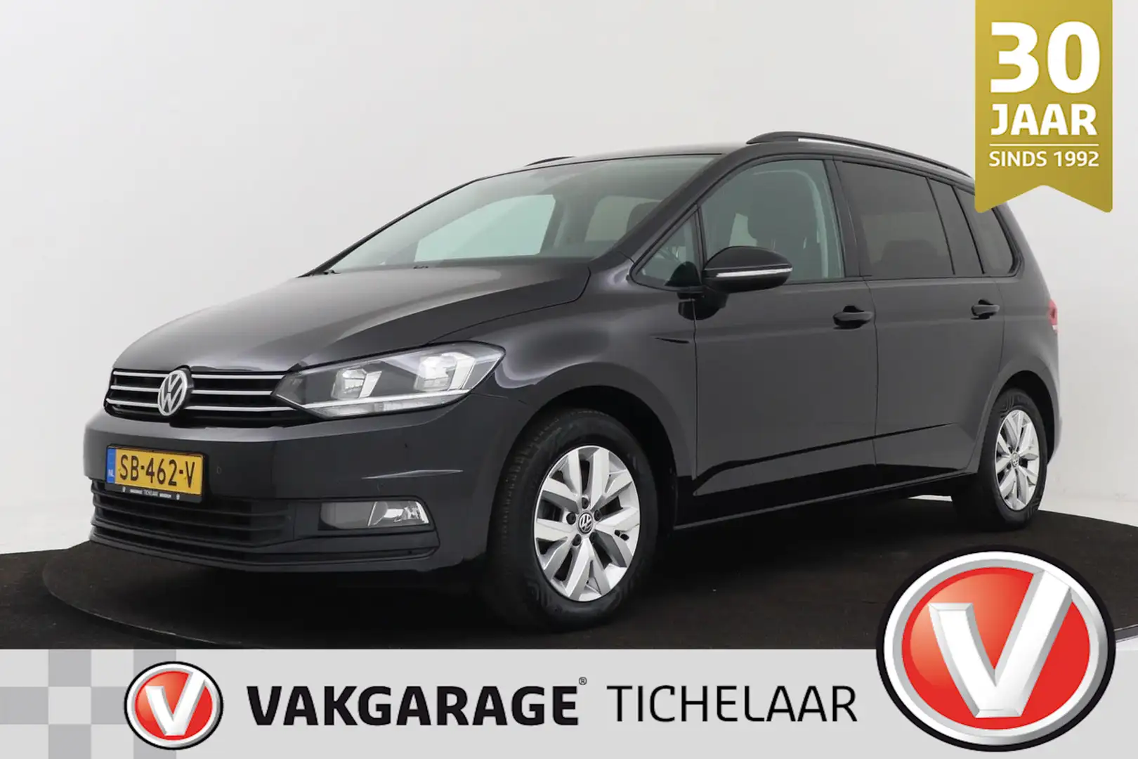 Volkswagen Touran 1.2 TSI Comfortline 7p | Trekhaak | Apple CarPlay Zwart - 1