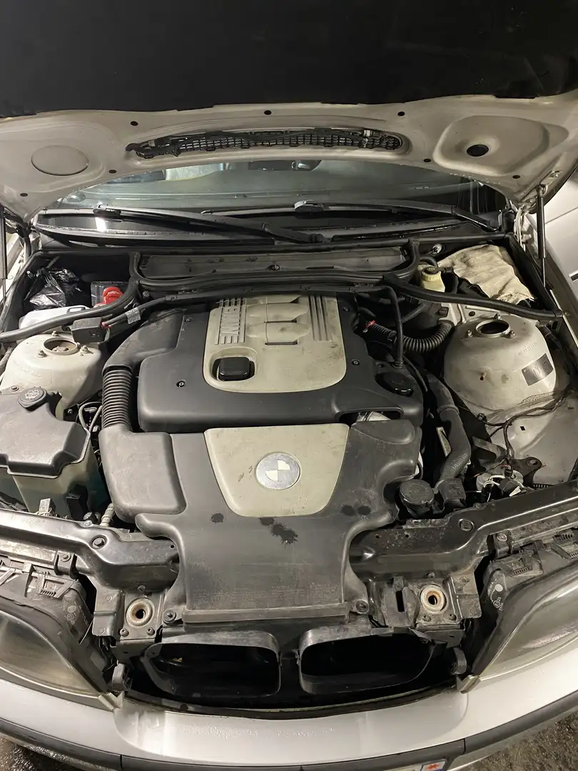 BMW 320 320d Pack Confort - 1