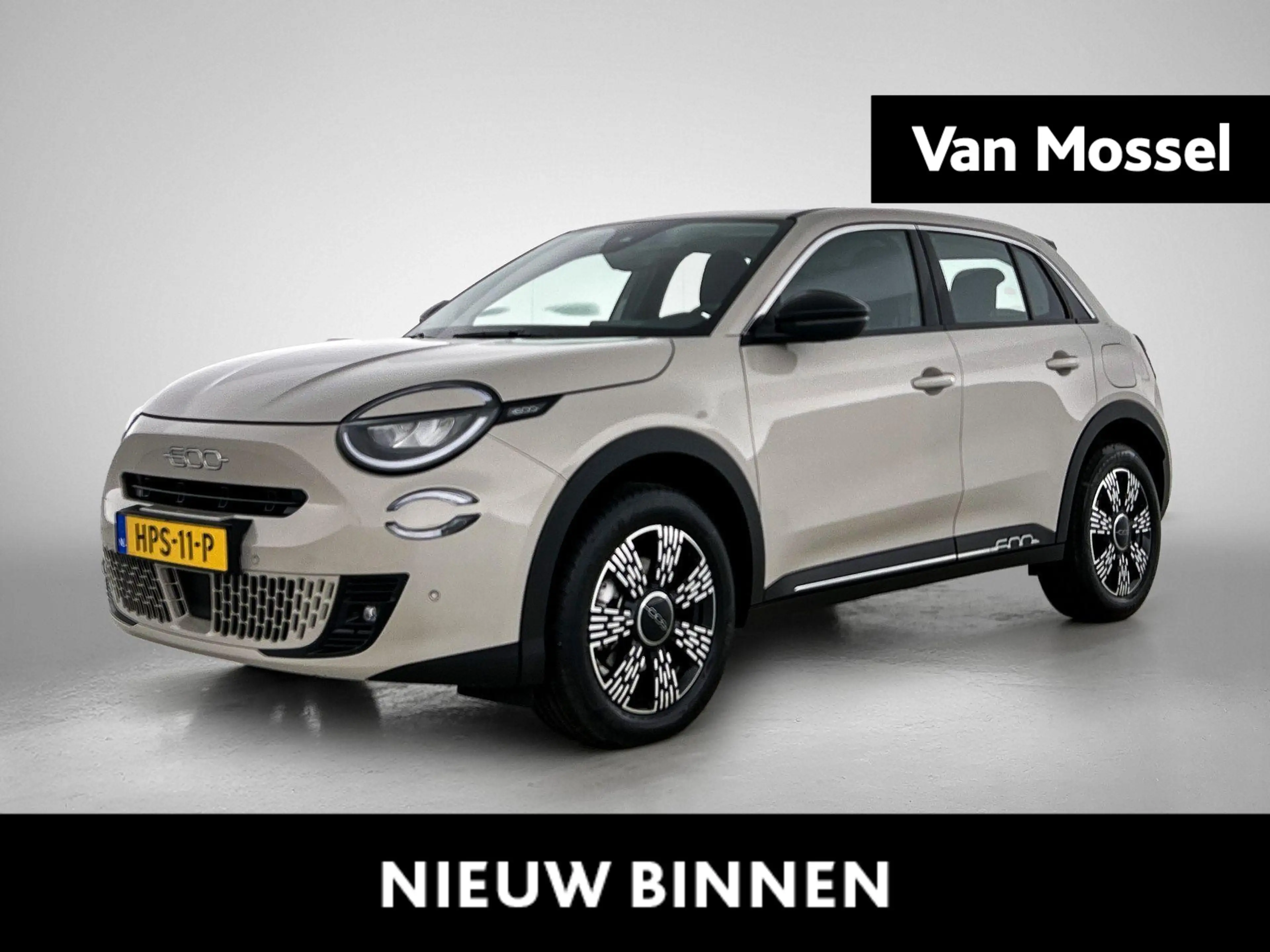 Fiat 600 1.2 Hybrid Urban | Navigatie | Voorruitverwarming