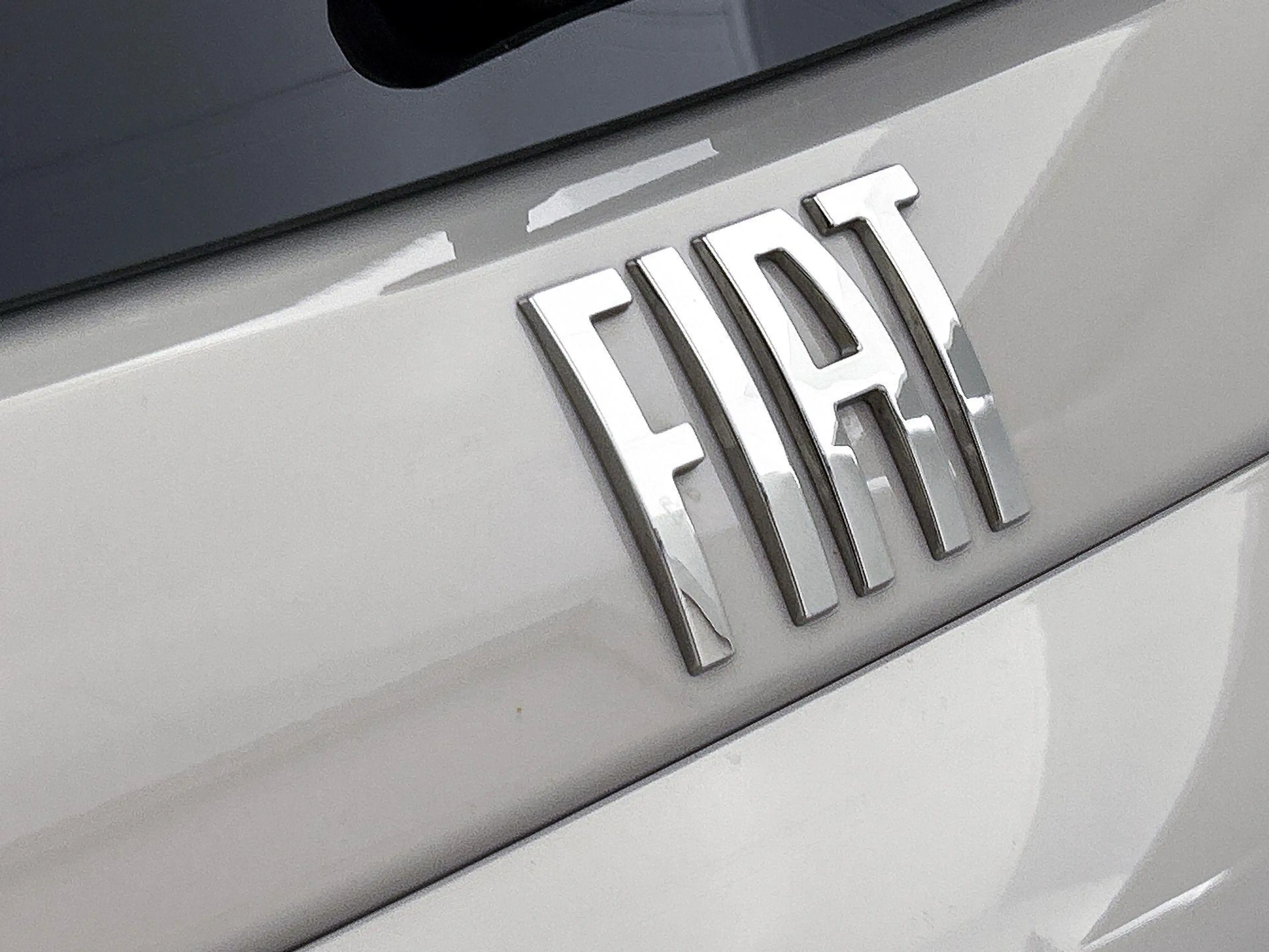 Fiat 600 1.2 Hybrid Urban | Navigatie | Voorruitverwarming — photo 14