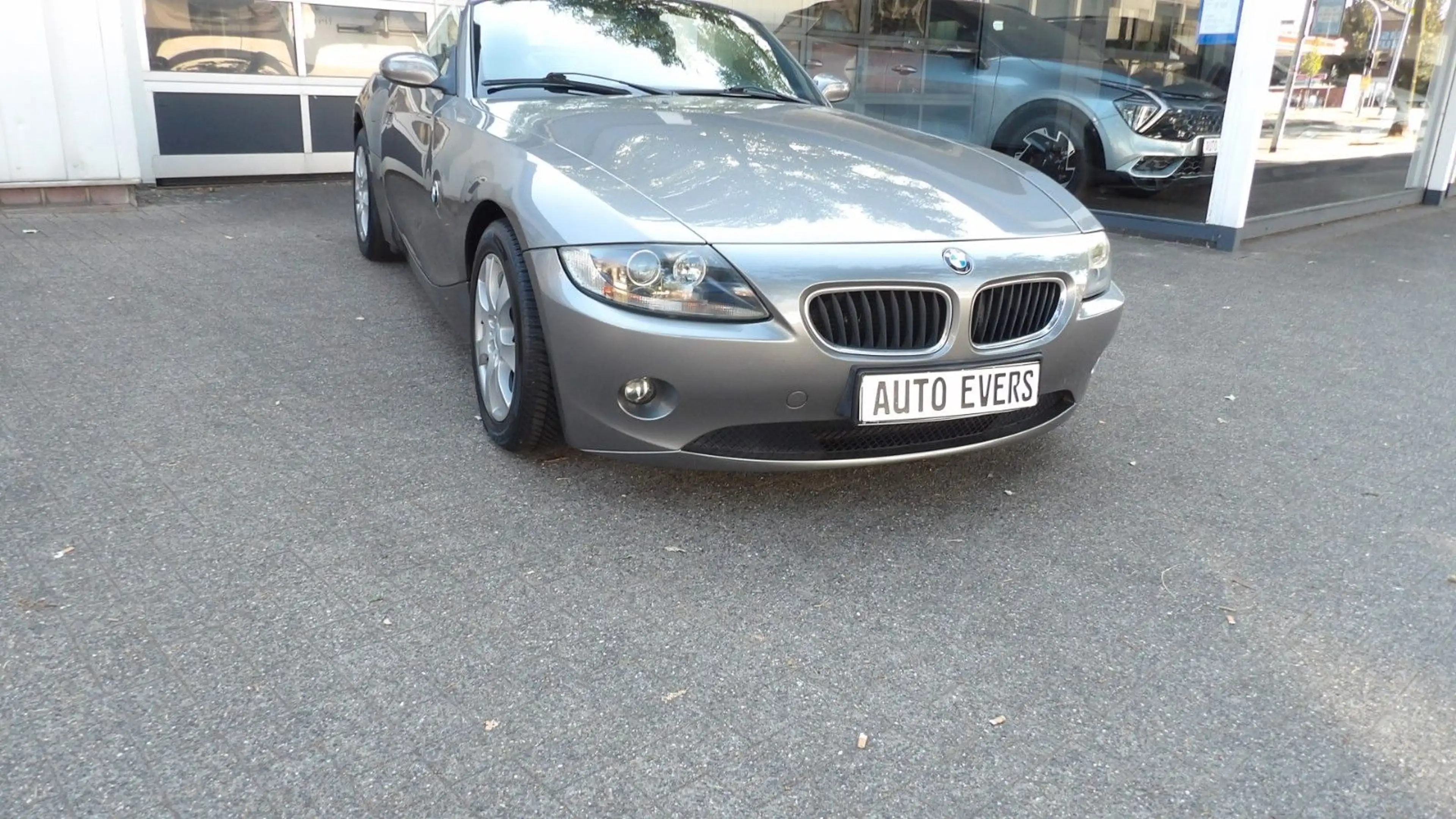 BMW Z4 Roadster 2.2 i*Klima*SHZ*Leder* — photo 2