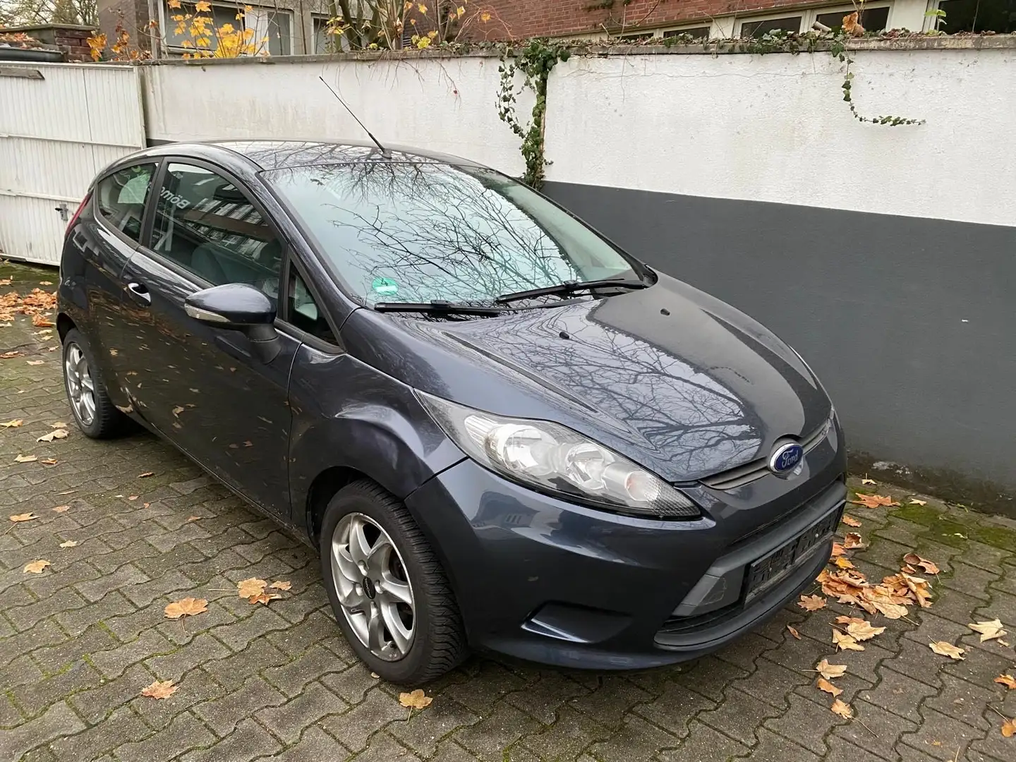 Ford Fiesta Trend Klima Alu Allwetter HU/AU NEU Grau - 1