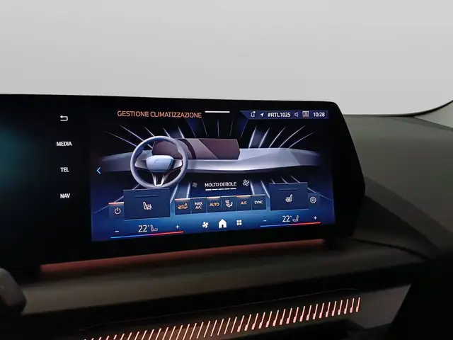 BMW 1 Series view 15