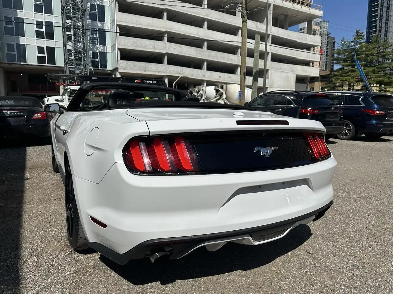 Ford Mustang снимка Ford Mustang